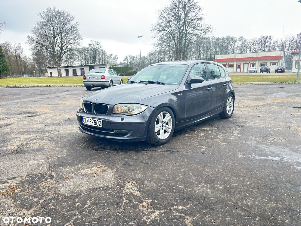 BMW Seria 1 120d - 1