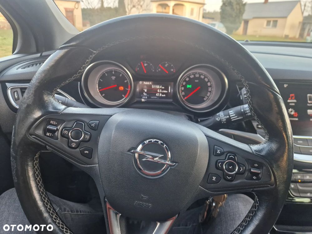 Opel Astra 1.4 T Elite - 10