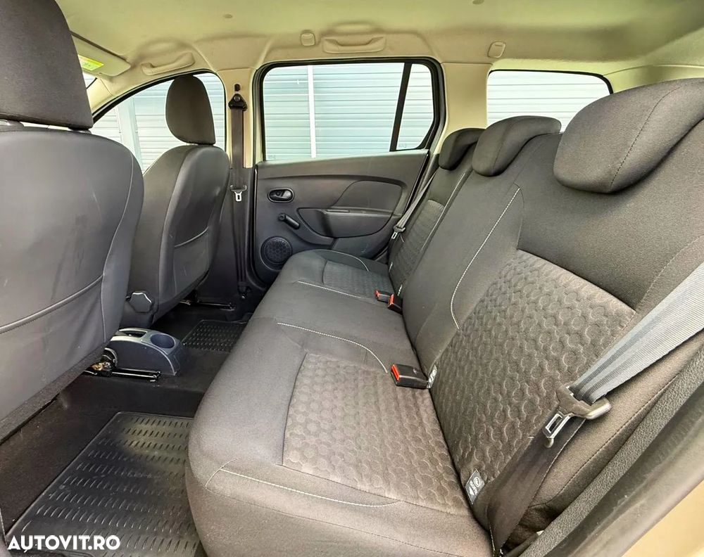 Dacia Logan dCi 90 Laureate - 18