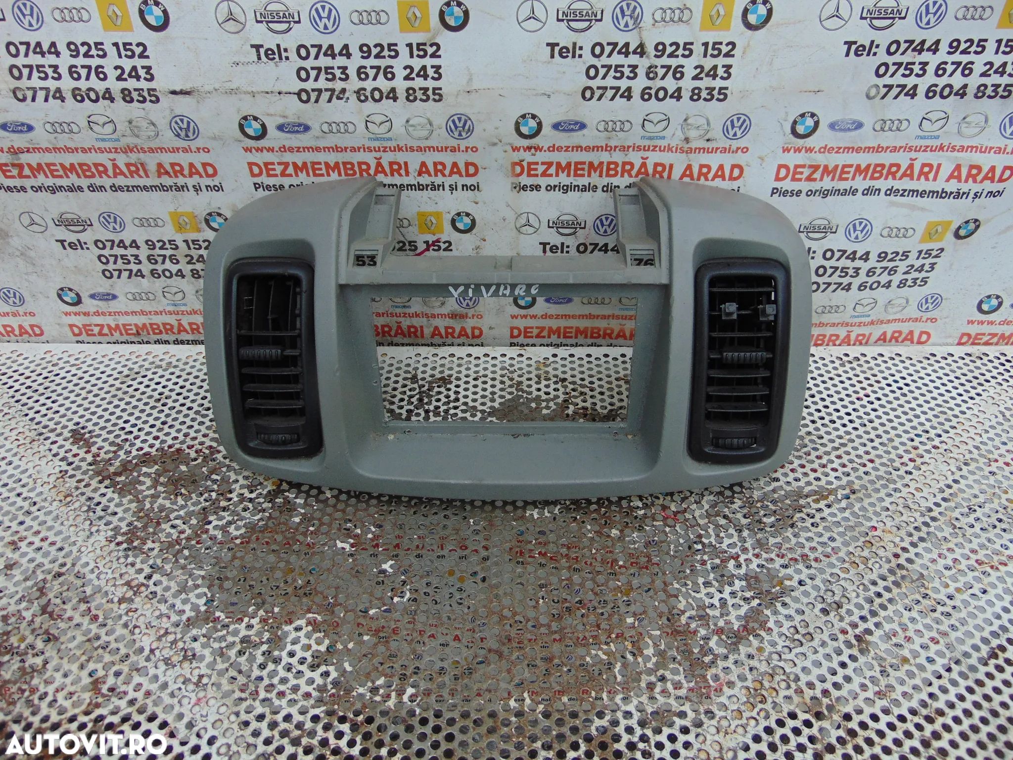 Grile ventilatie Opel Vivaro 2001-2014 grile aer centrale Renault Trafic 2 - 1