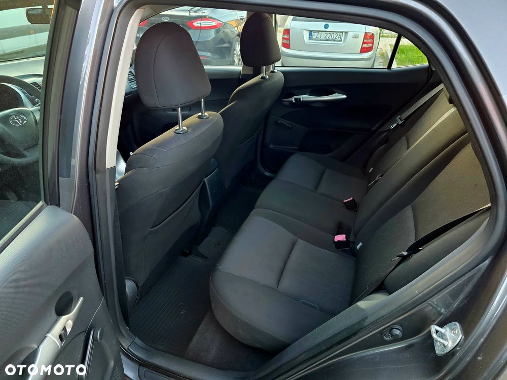 Toyota Auris 1.4 D-4D Active - 15