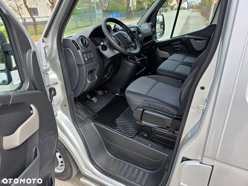 Renault Master - 13