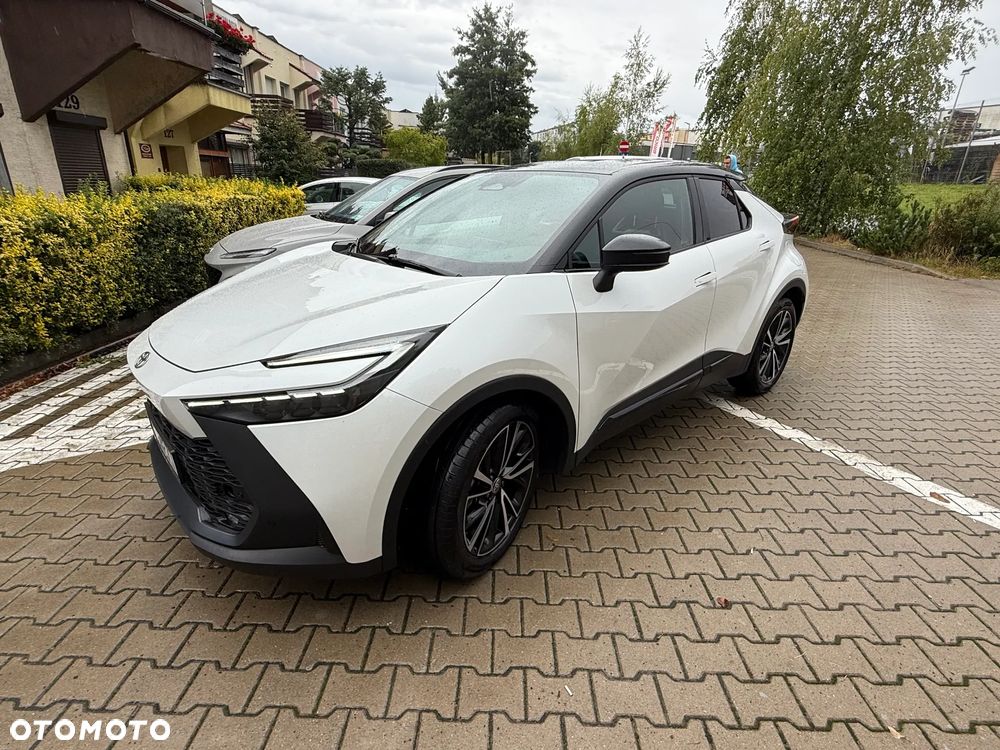 Toyota C-HR 2.0 Hybrid Executive - 1