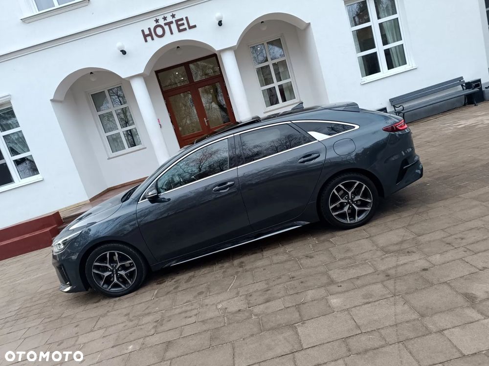 Kia ProCeed 1.6 CRDi GT Line - 19