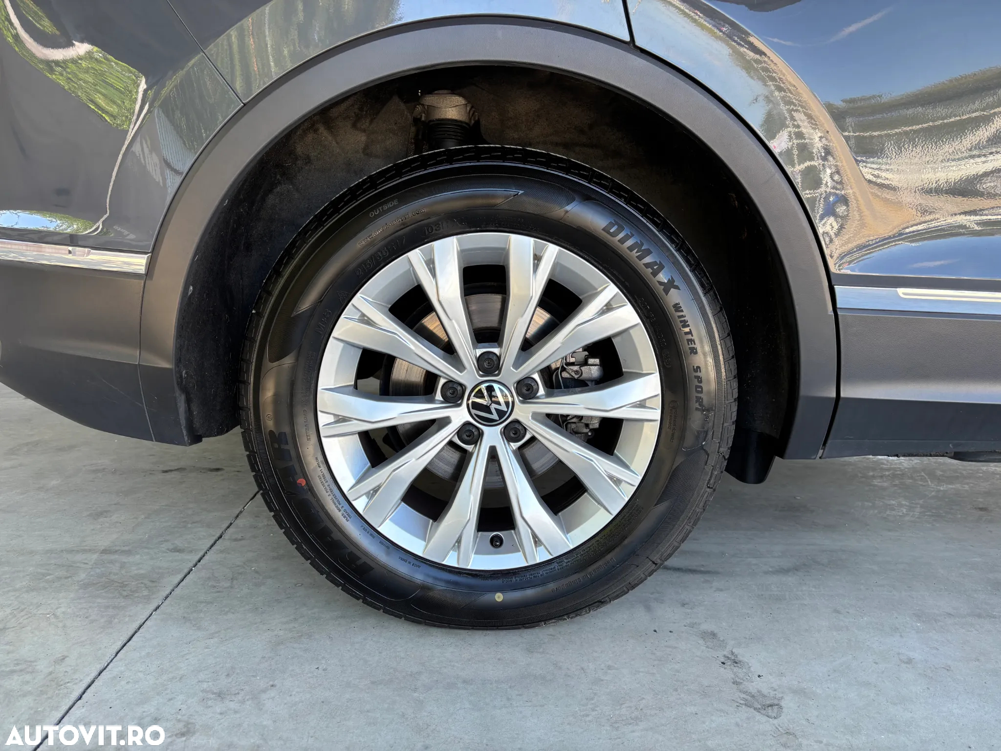 Volkswagen Tiguan 2.0 TDI DPF DSG Comfortline - 12