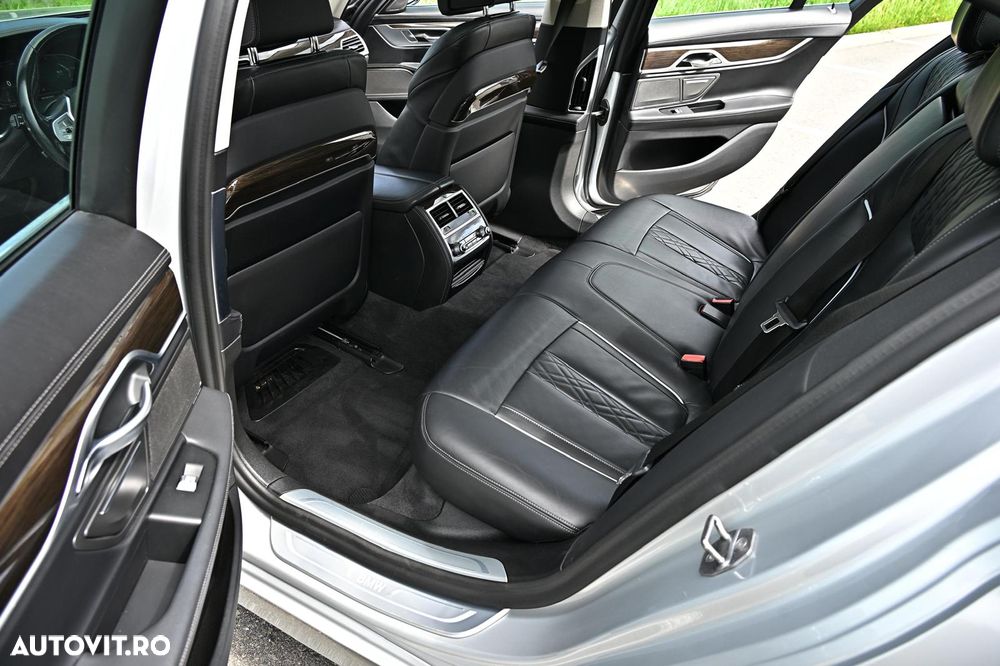 BMW Seria 7 750d xDrive - 11