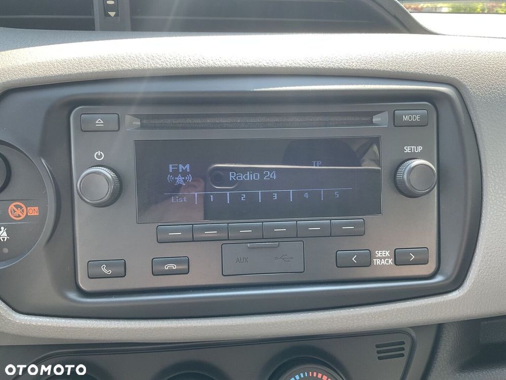 Toyota Yaris - 11