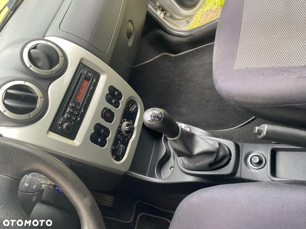 Dacia Logan - 13