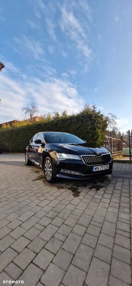 Skoda Superb ver-1-5-tsi-style - 3