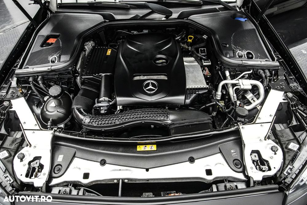 Mercedes-Benz E 200 Aut. - 27