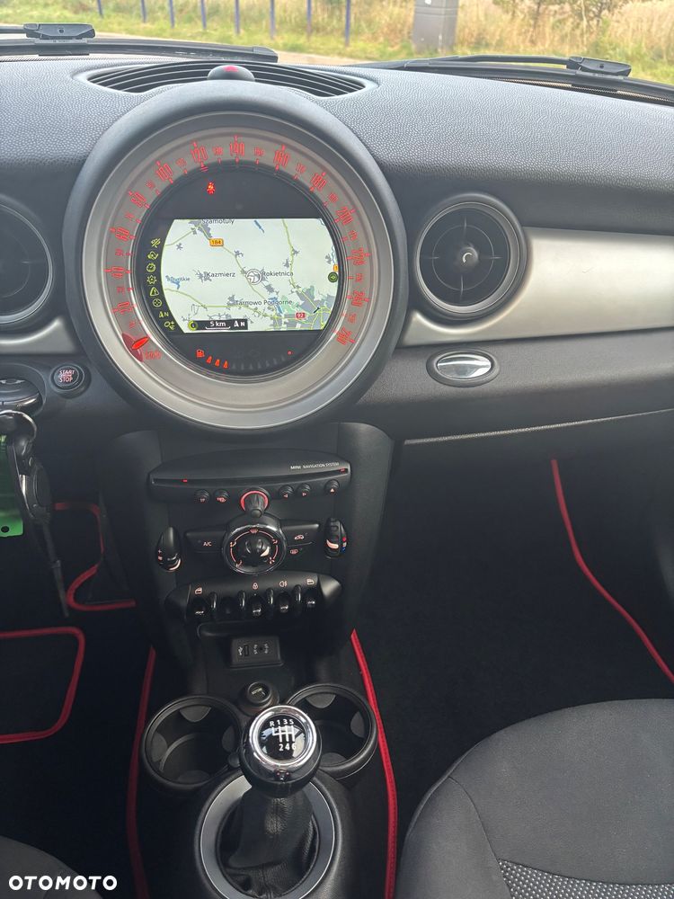 MINI ONE - 10