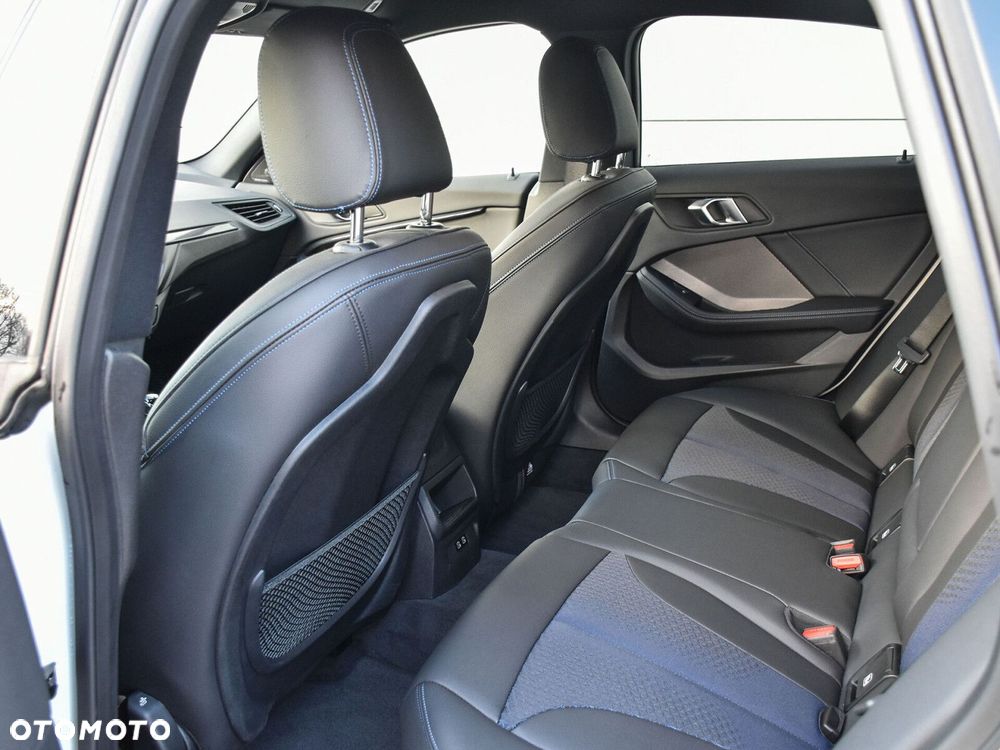 BMW Seria 2 - 24