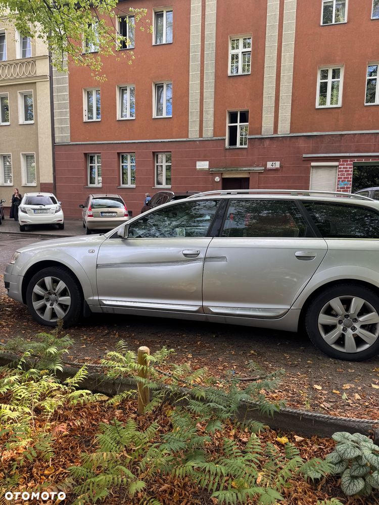 Audi A6 Allroad - 16