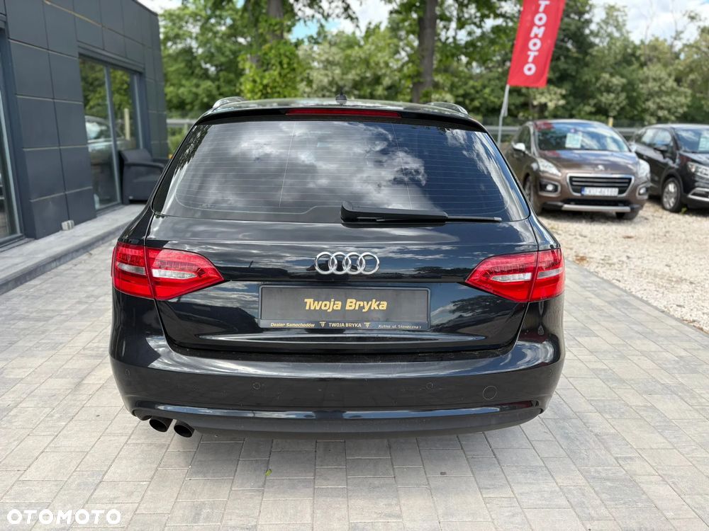 Audi A4 Avant 2.0 TDI DPF multitronic S line Sportpaket - 6