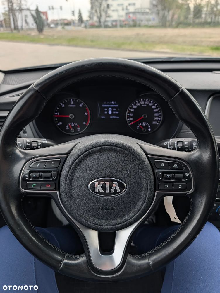 Kia Optima 1.7 CRDI L - 8