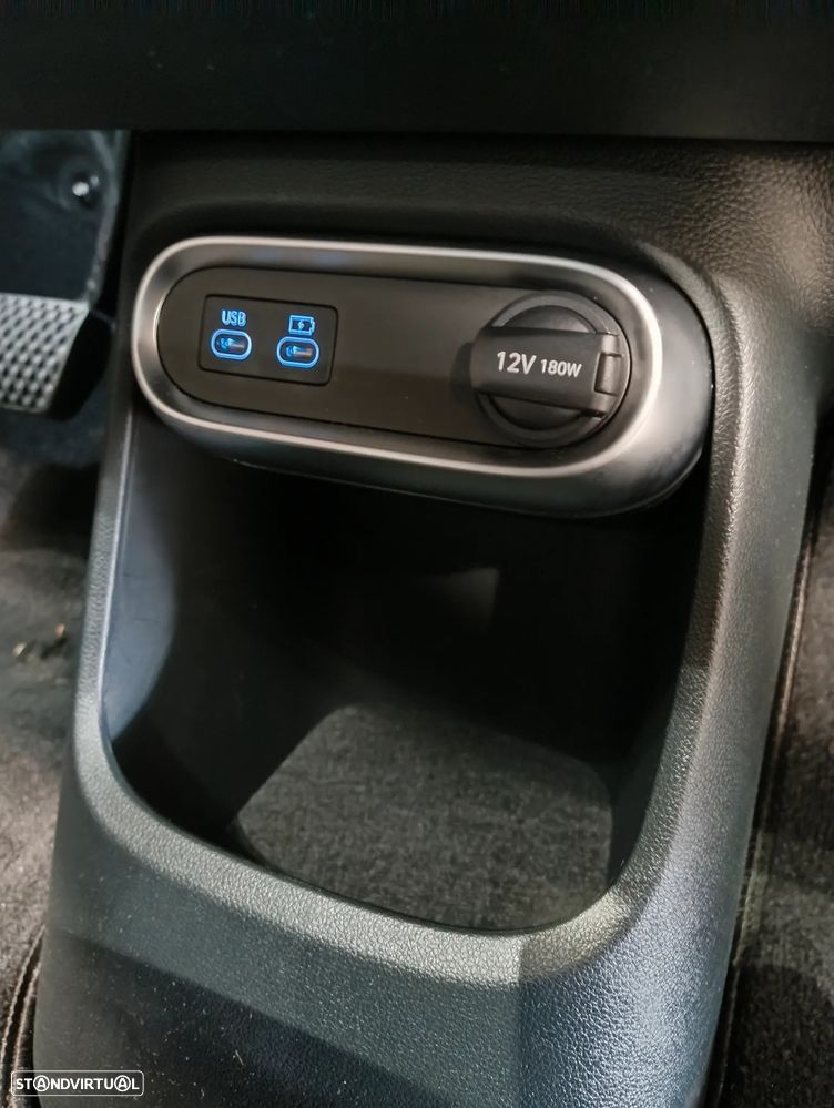 Genesis GV60 - 34