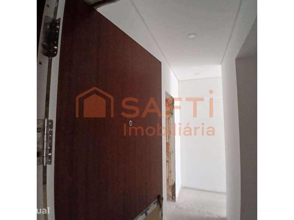 Apartamento T2 em Almada - Grande imagem: 5/6