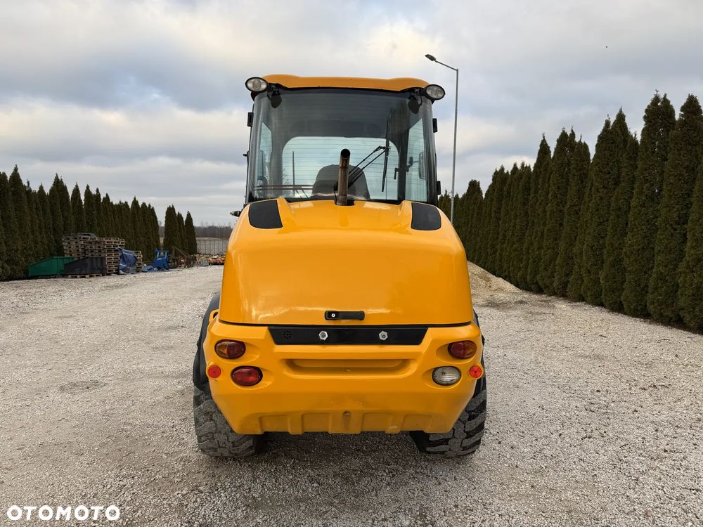 JCB 409 / JEDYNIE 2219 MTH!!! / SILNIK DEUTZ / PIĘKNIE UTRZYMANA / ORYGINAŁ / ZADBANA / SPROWADZONA Z NIEMIEC / BEZ DPF ADBLUE / SILNA / 407 408 406 60 70 M 506 509 - 12