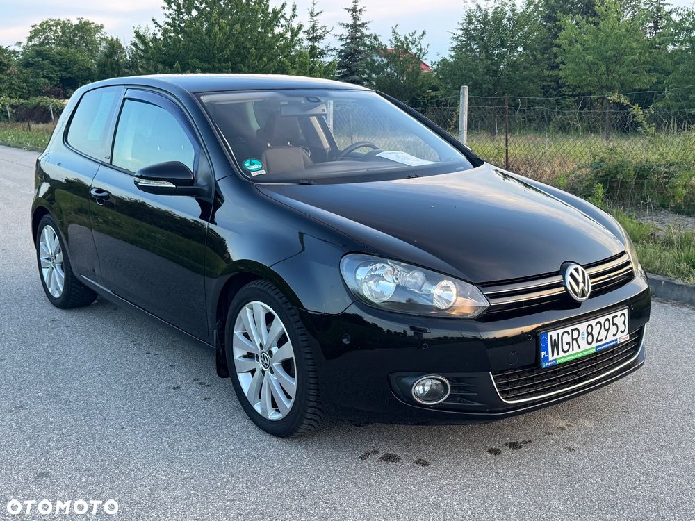 Volkswagen Golf 1.6 TDI DPF DSG Highline - 4