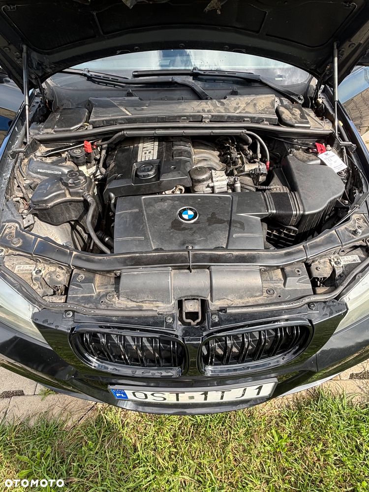 BMW Seria 3 318i - 11