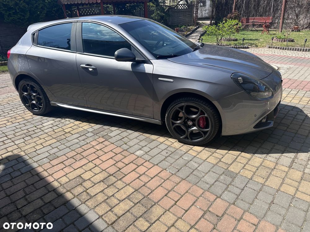Alfa Romeo Giulietta 1.6 JTDM - 28