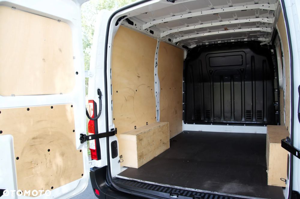 Renault Master - 30