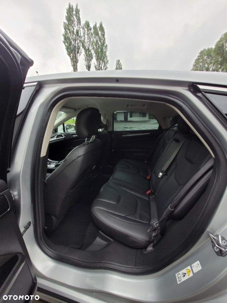 Ford Mondeo - 14
