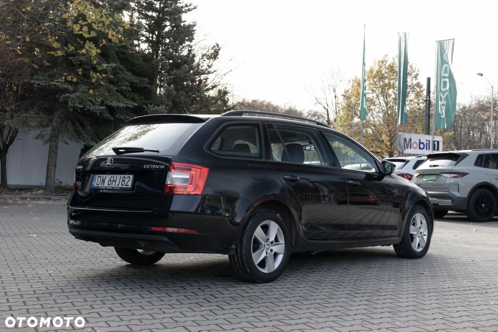 Skoda Octavia 1.5 TSI ACT Ambition - 6