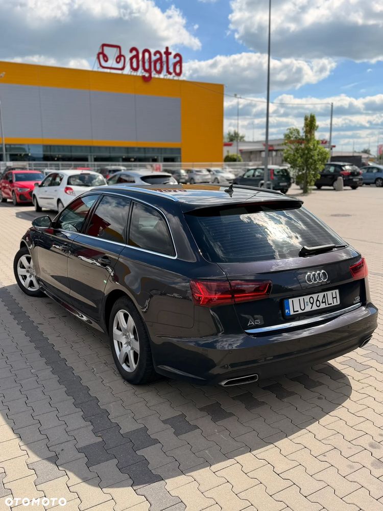 Audi A6 Avant - 11