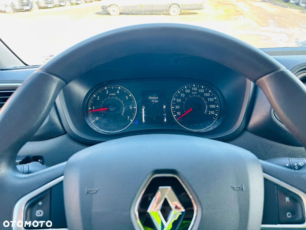 Renault Master - 19