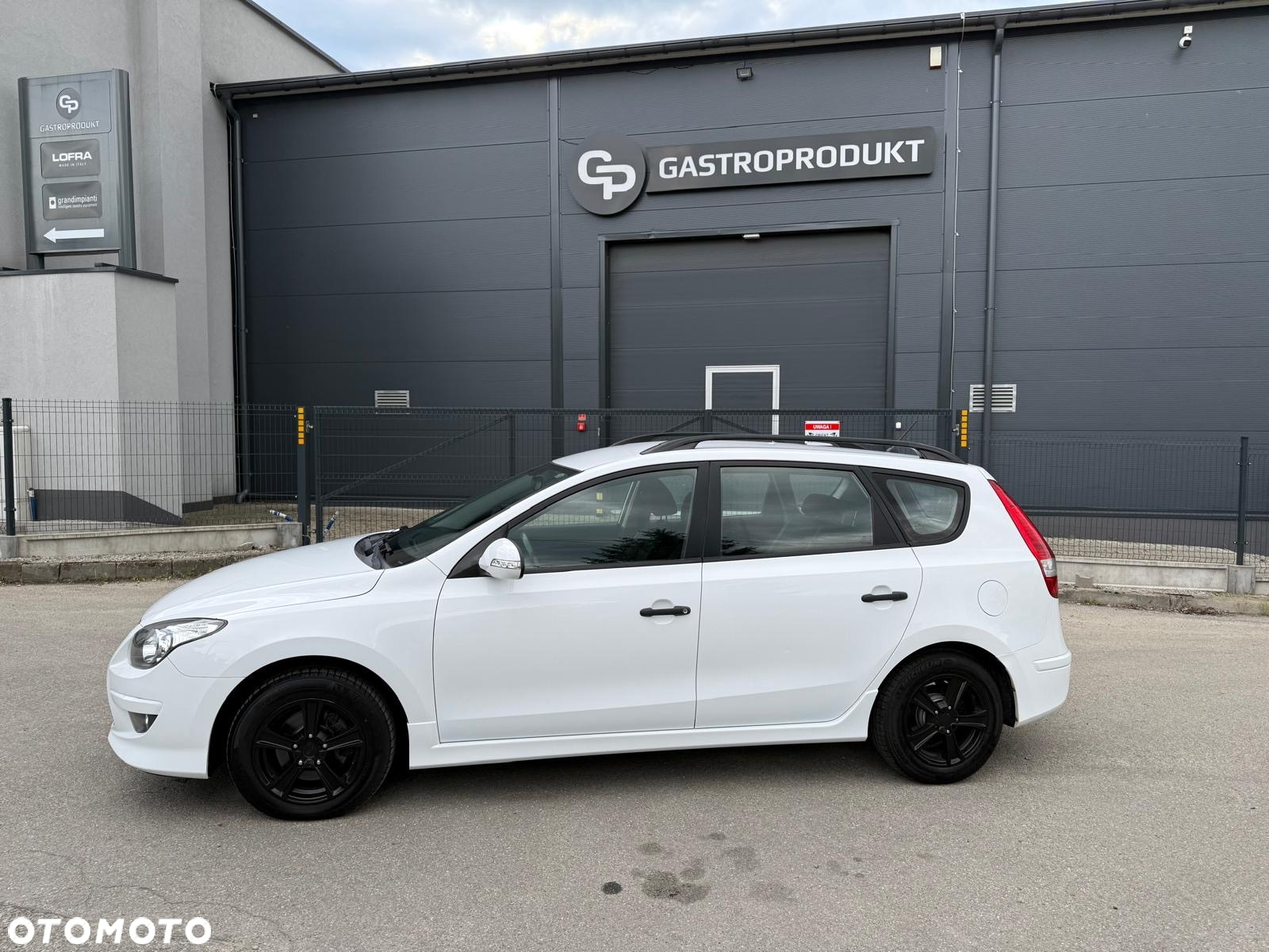 Hyundai i30 1.6 CRDi Base + EU5 - 8