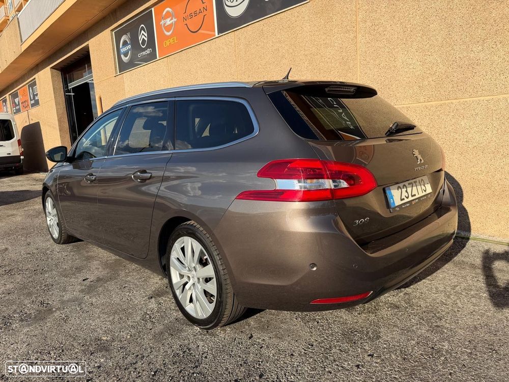 Peugeot 308 SW - 8