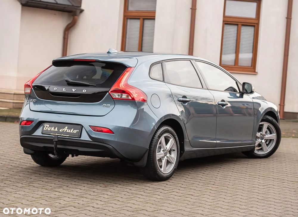 Volvo V40 D2 - 13