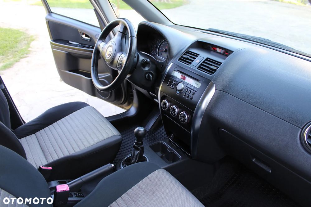 Fiat Sedici 1.6 16V 4x4 Luxury - 19