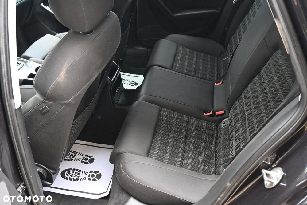 Audi A4 Limousine - 31