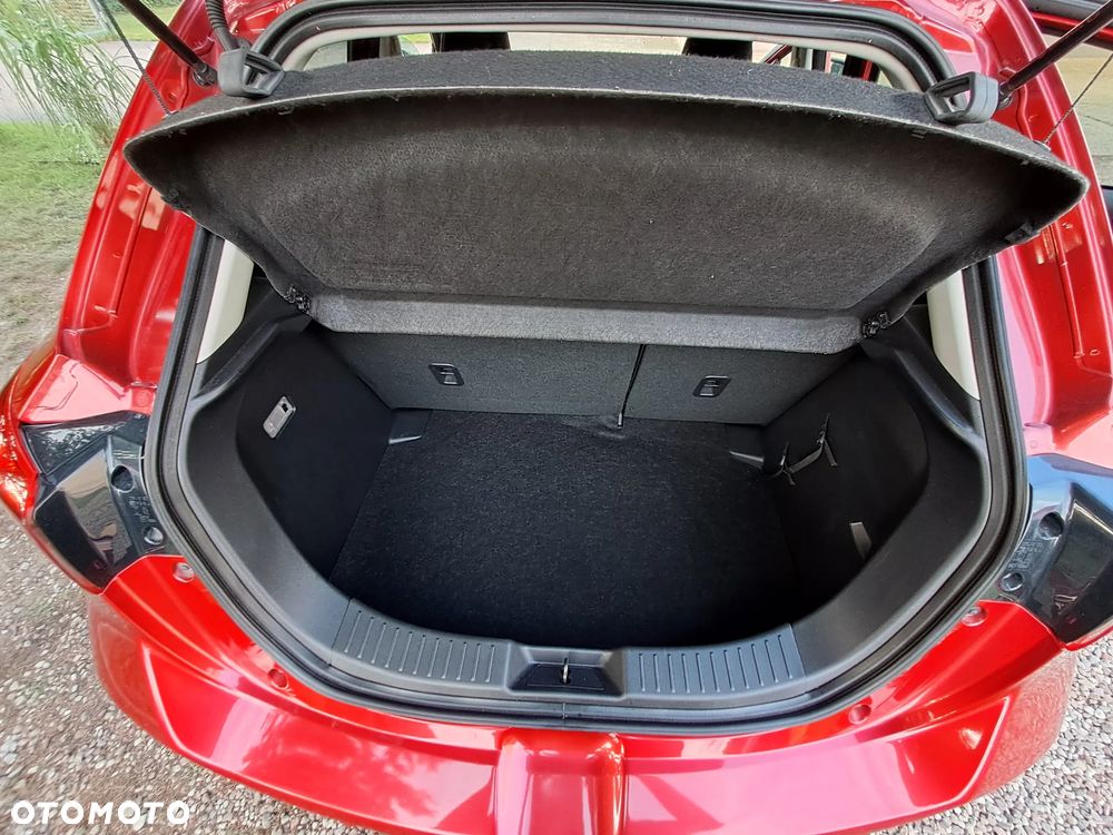 Mazda 2 - 23