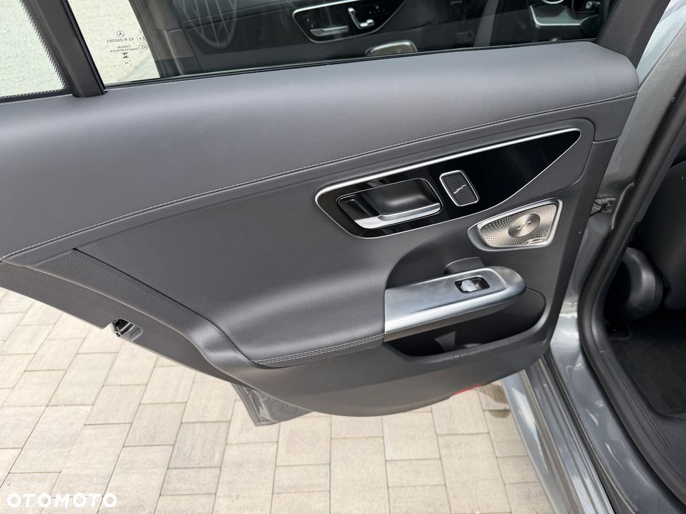 Mercedes-Benz Klasa C 220 d mHEV 4-Matic AMG - 33