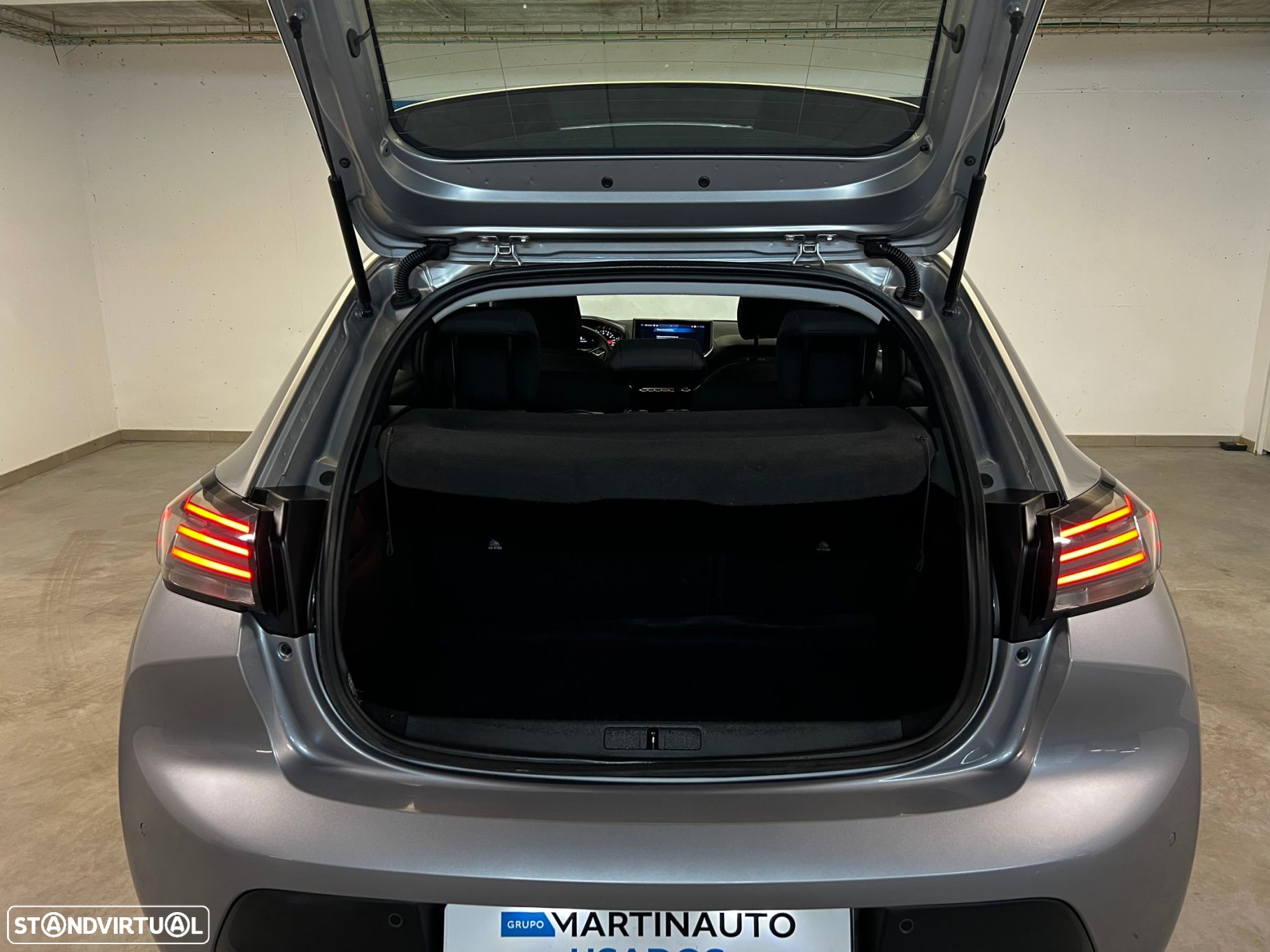 Peugeot 208 1.2 PureTech Active - 16