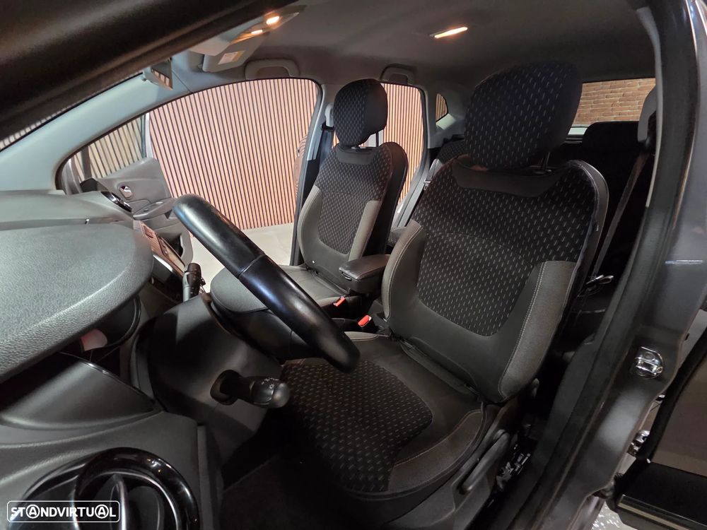Renault Captur 1.5 dCi Exclusive - 31