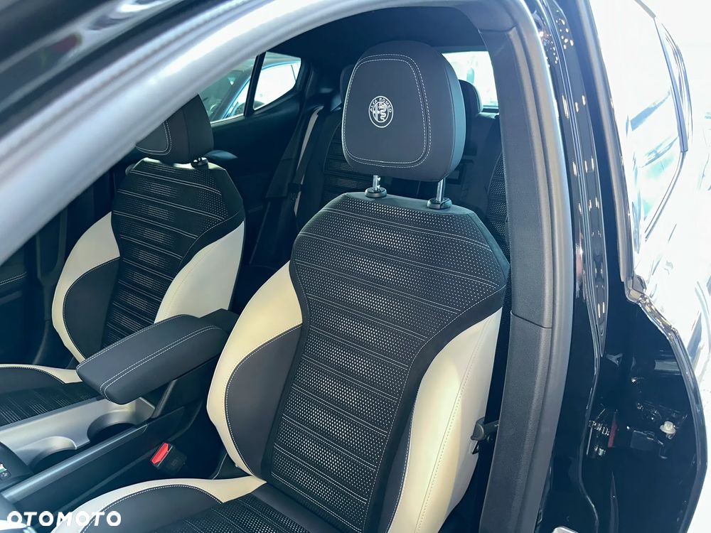 Alfa Romeo Tonale 1.5 T4 GSE mHEV Sport Speciale DCT - 13