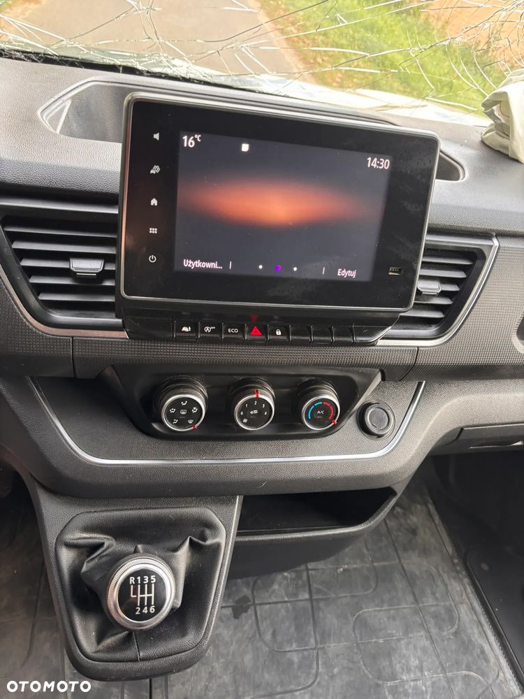 Nissan Primastar 2023