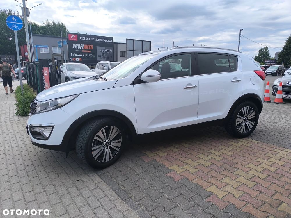 Kia Sportage 1.7 CRDI 2WD Dream-Team Edition - 28