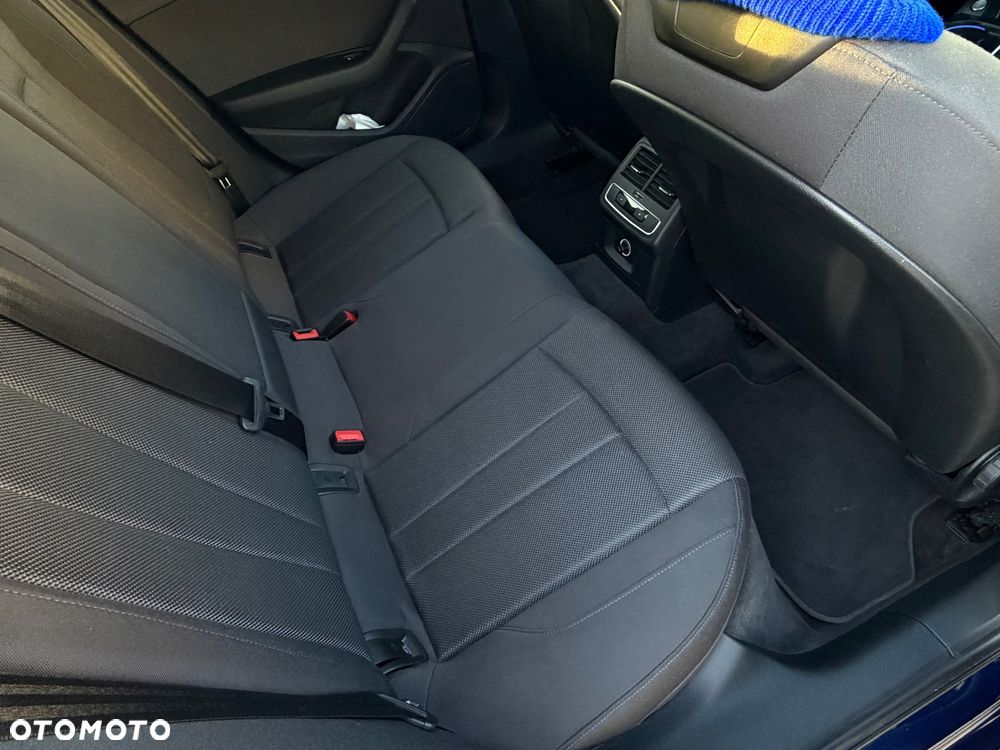 Audi A4 Avant 35 TDI S tronic - 10