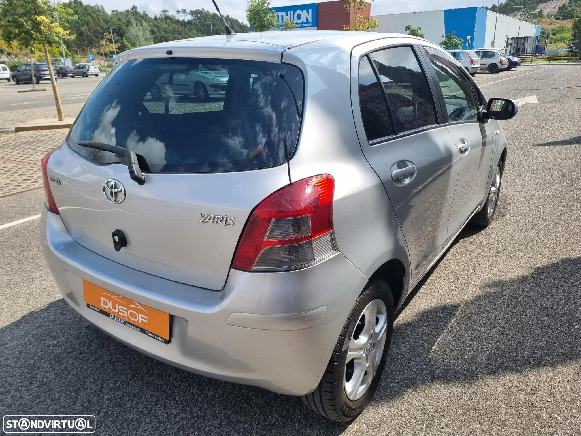 Toyota Yaris 1.0 VVT-i AC - 6
