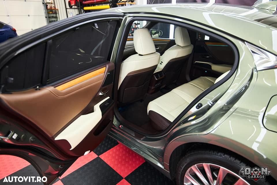 Lexus Seria ES ver-300h-luxury - 19