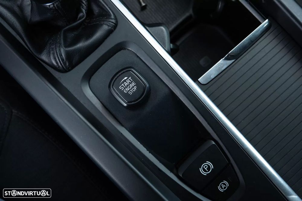 Volvo V60 2.0 D3 Geartronic - 26