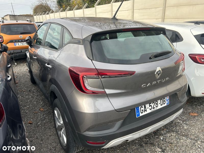 Renault Captur - 3