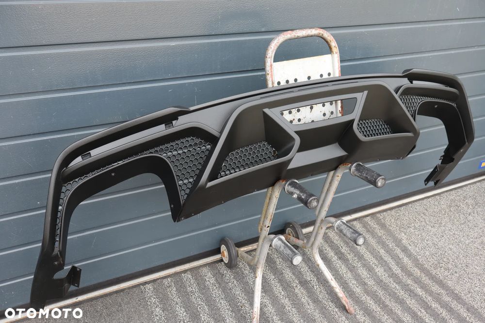 DOKŁADKA DYFUZOR SPOILER SPOJLER ZDERZAKA TYŁ FORD MUSTANG VI 6 S550 SHELBY LIFT KR3V-17F954-AD 2018 - 2