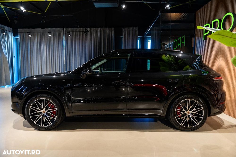 Porsche Cayenne GTS - 11