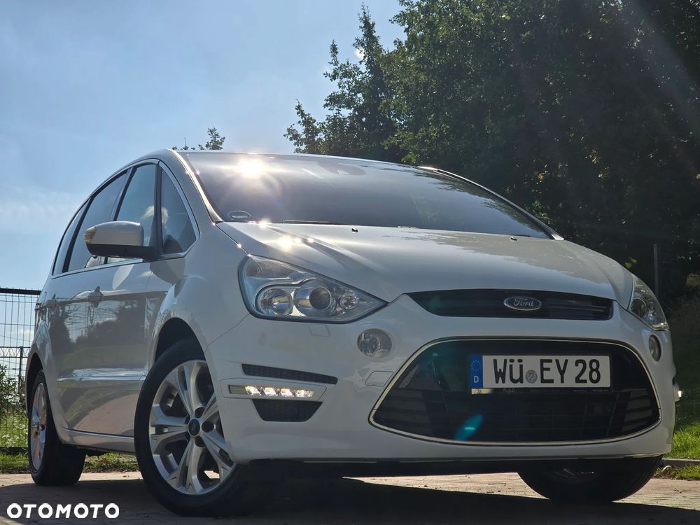 Ford S-Max 2.0 TDCi DPF Titanium X - 33